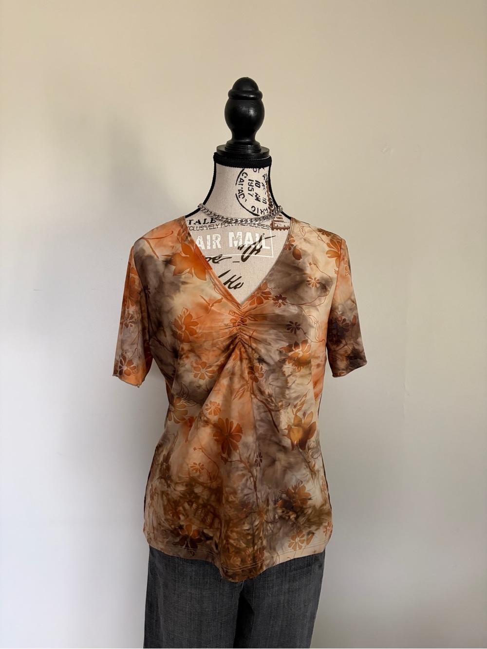 Y2K Vintage Initiatives Brown Fairy Whimsy Goth Short Sleeve V-Neck Floral Top